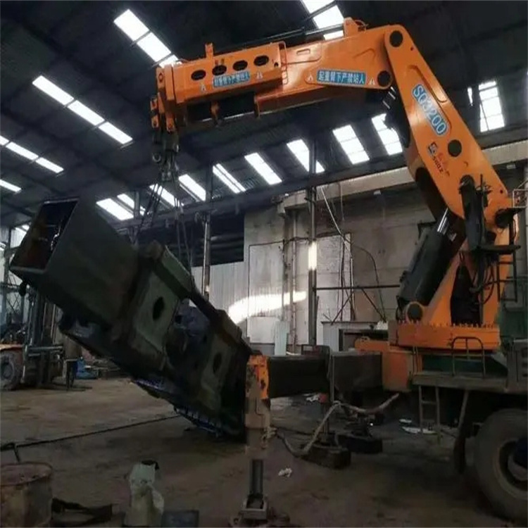 长倘口镇200吨折臂吊出租